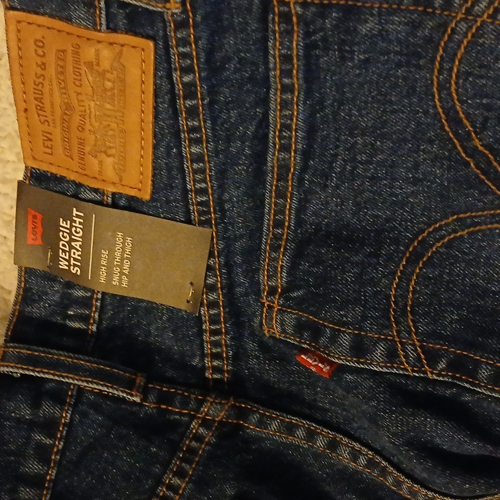 Levi's Blue Denim Wedgie Straight Jeans 29x26 NWT - Picture 4 of 9